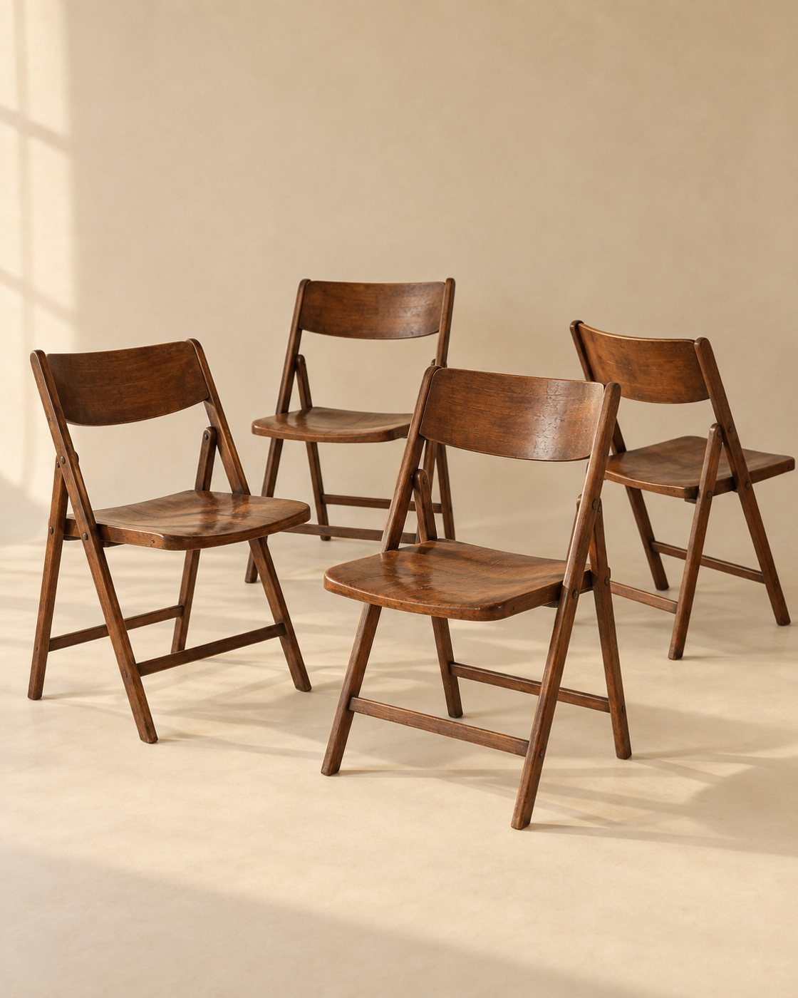 Folding set of 4